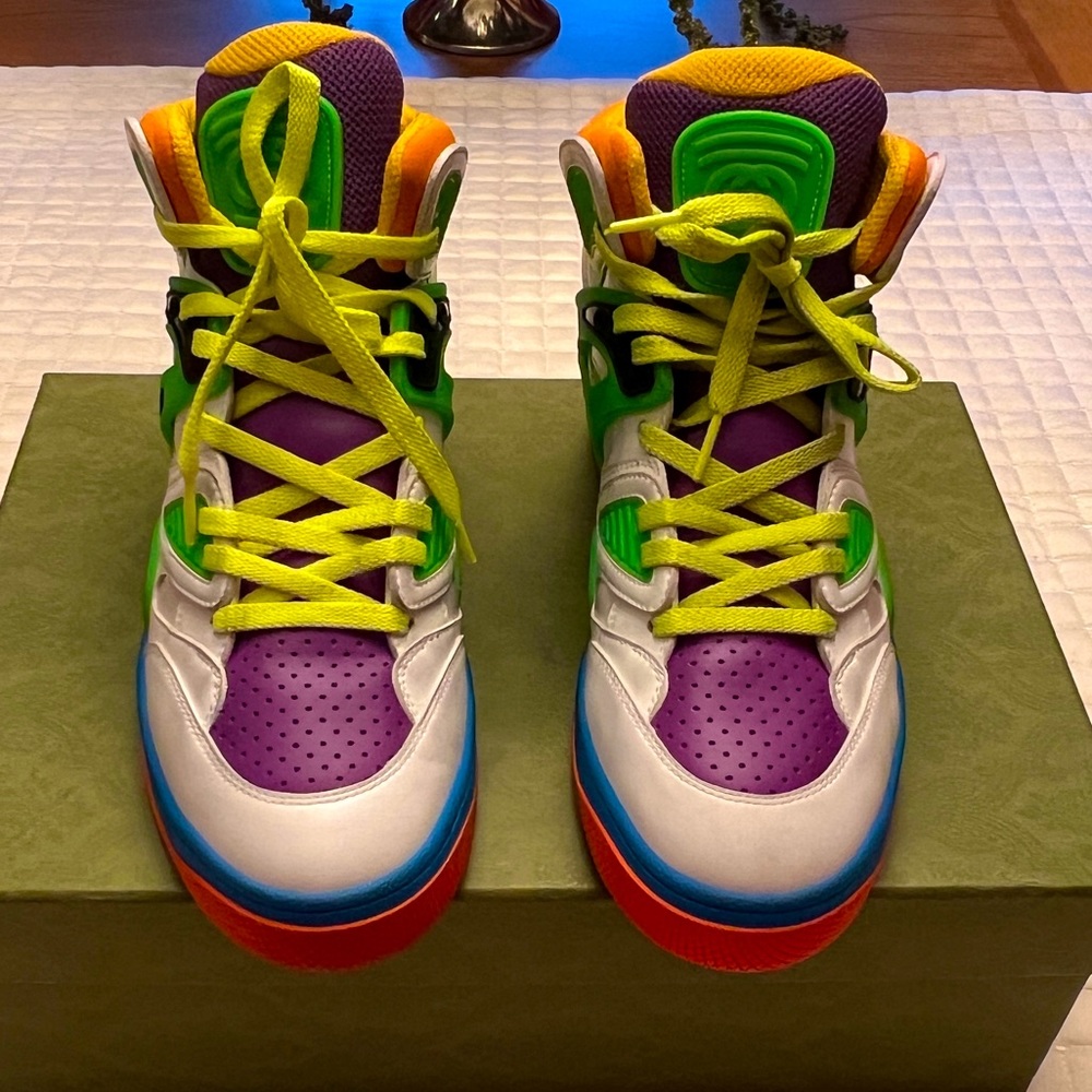 Gucci Authentic Demetra Basket High-Top Sneakers - Picture 5 of 13